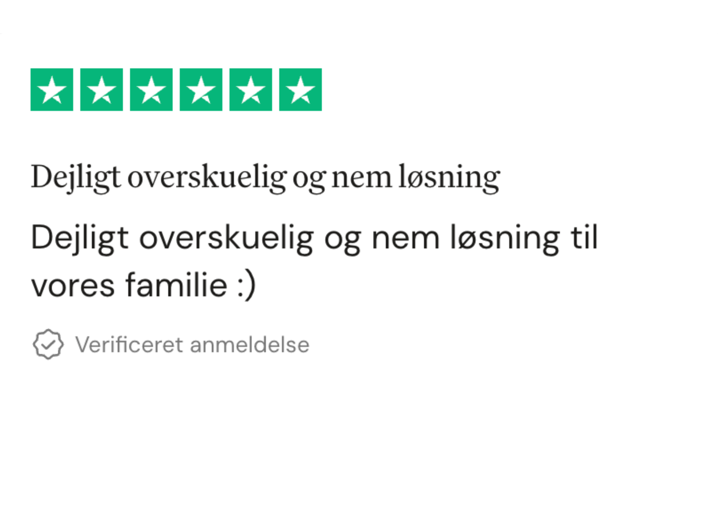 Kundeanmeldelse med fem stjerner, hvor kunden beskriver PrepBox som en overskuelig og nem løsning for familien.